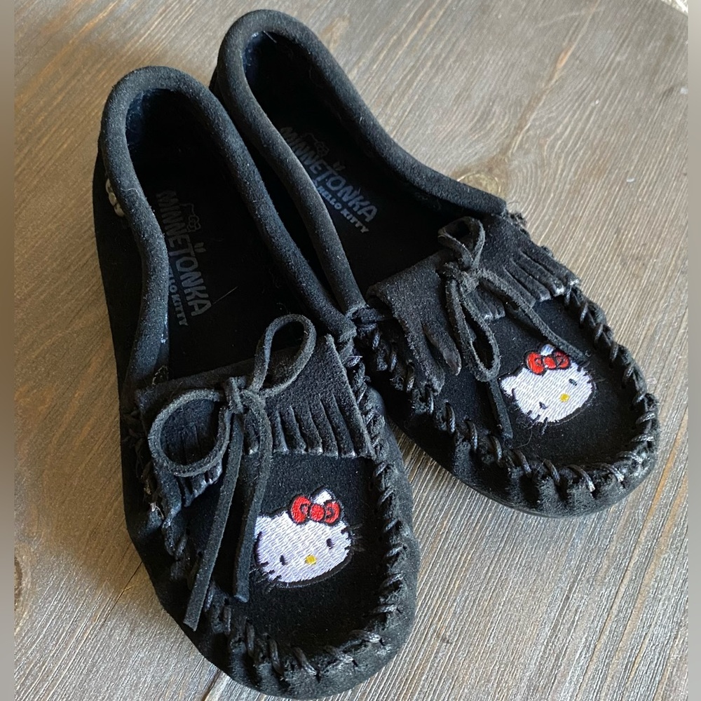 Girls size 13 Hello Kitty Minnetonka moccasins